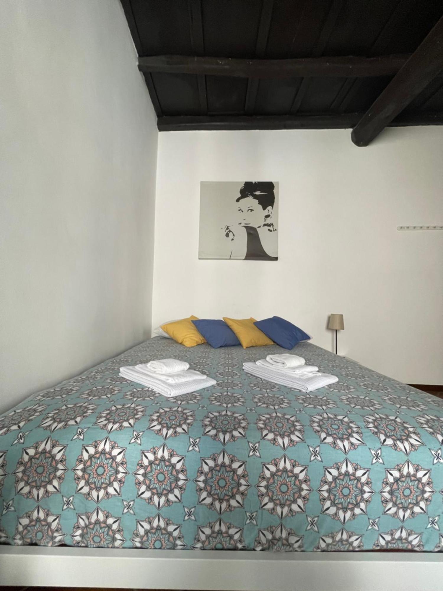 A Den For Two Apartment Rome Bagian luar foto